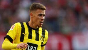 thorgan hazard vriendin|Soccer star Thorgan Hazard Bio, salary, net worth,。